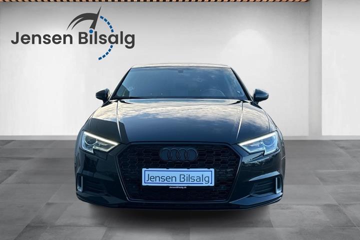 Sort Audi A3 fra 2018