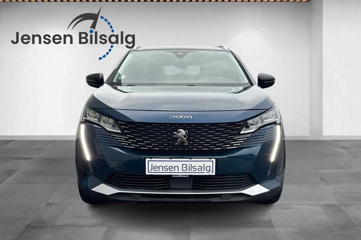 Grøn Peugeot 3008 fra 2021