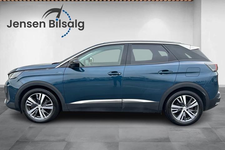Grøn Peugeot 3008 fra 2021