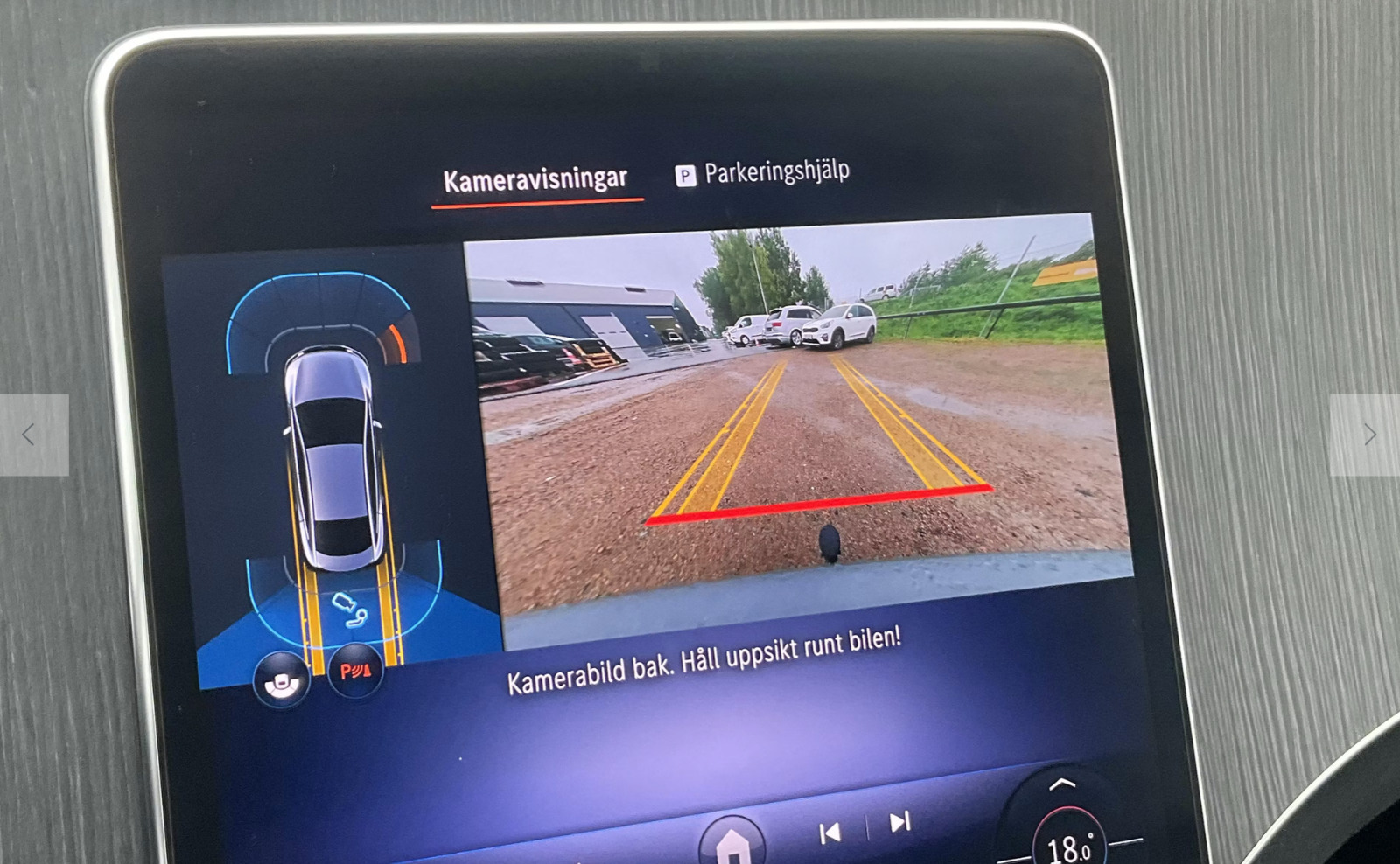 Sølv Mercedes EQE350+ fra 2025