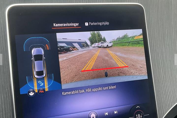 Sølv Mercedes EQE350+ fra 2025