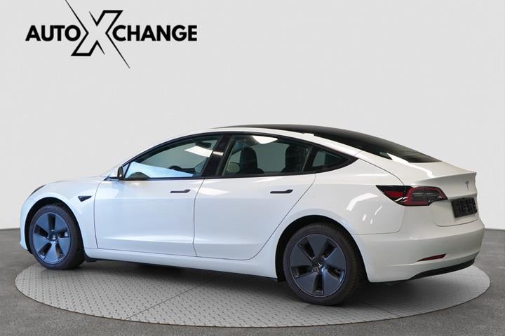 undefined Tesla Model 3 fra 2023