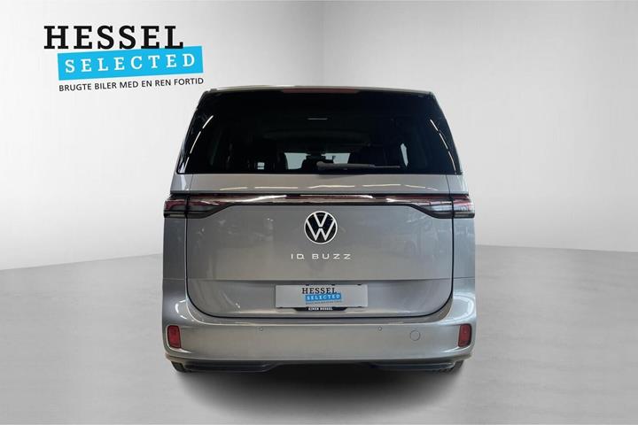Grå VW ID.Buzz fra 2024