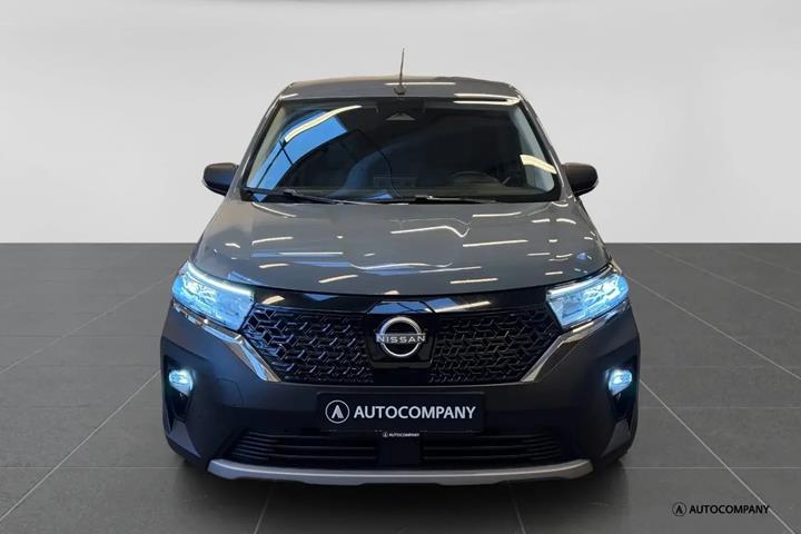 Grå Nissan Townstar fra 2025