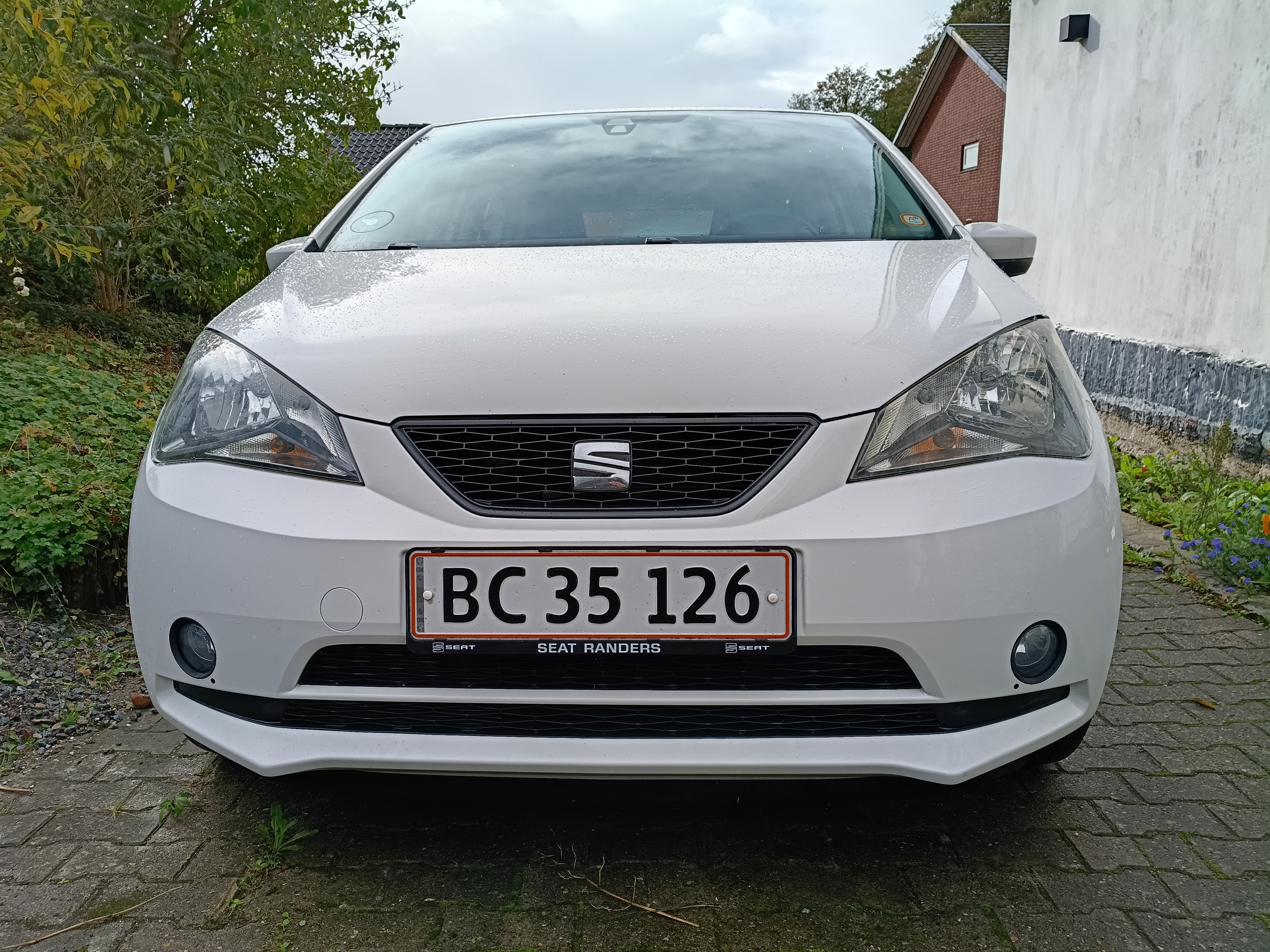 Hvid Seat Mii fra 2016
