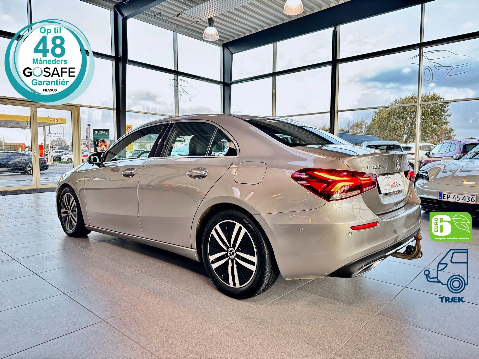 Beige Mercedes A200 d fra 2021