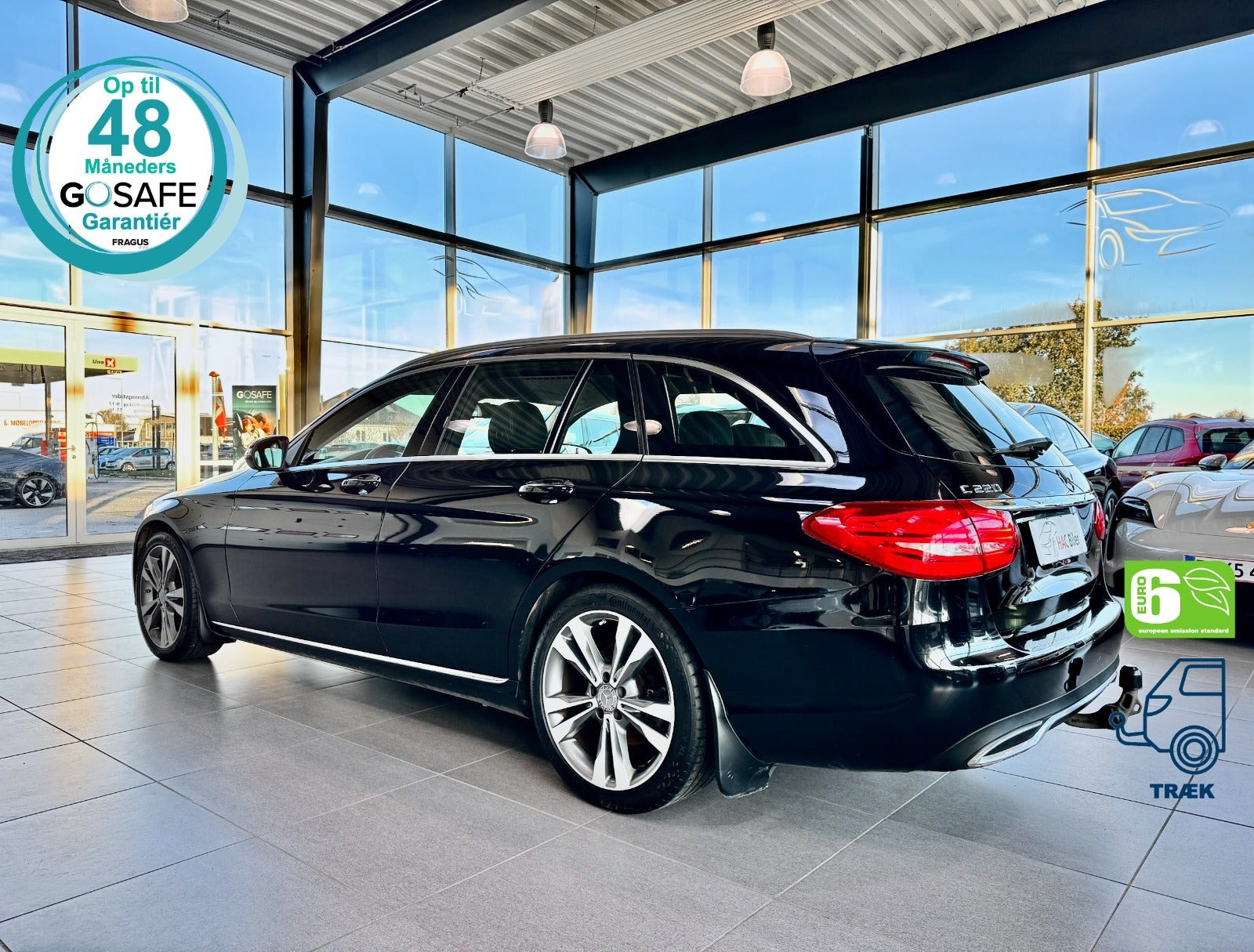 Sort Mercedes C220 fra 2015