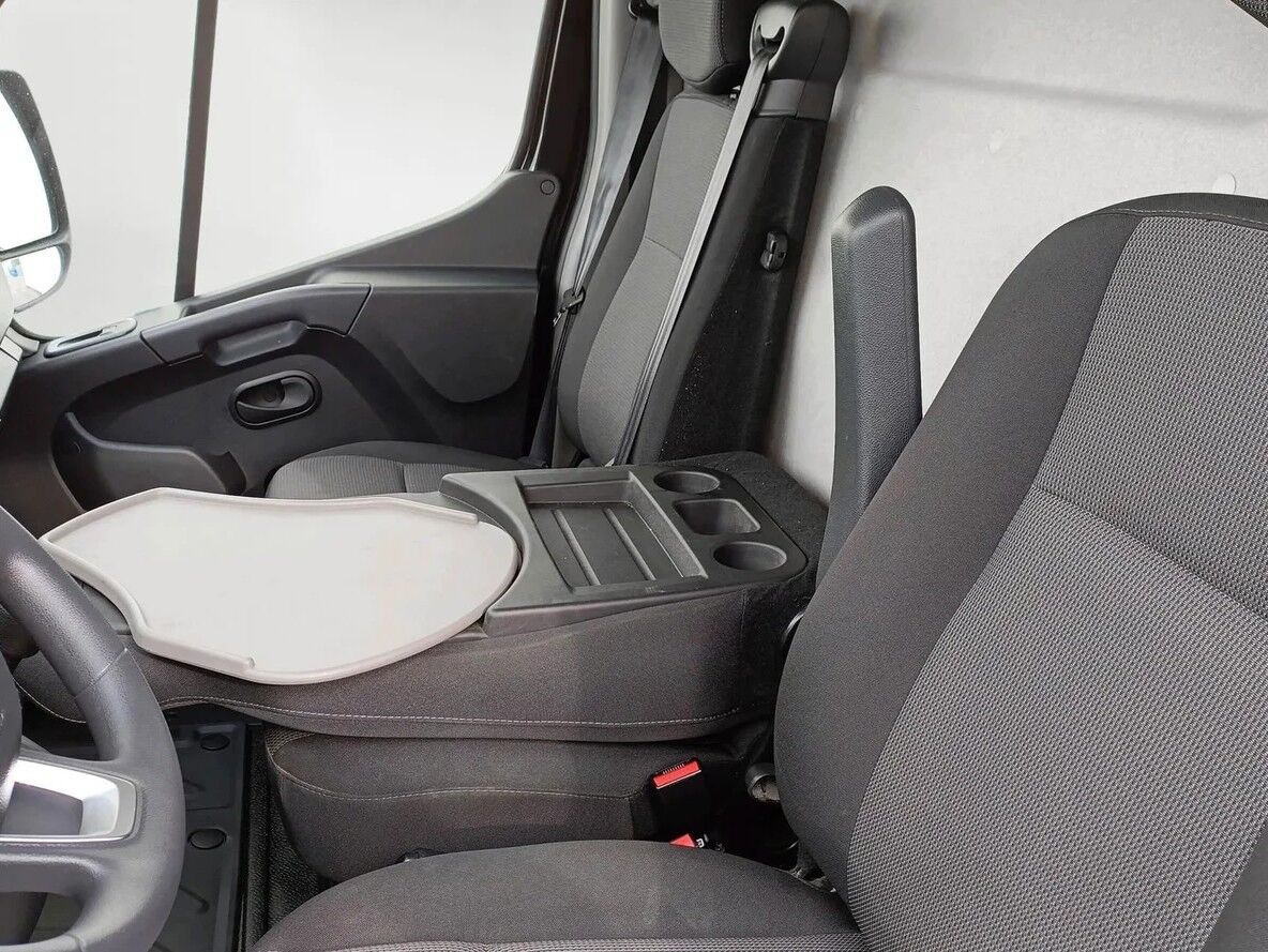 Sort Renault Master IV T35 fra 2022