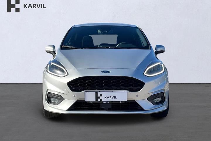 Grå Ford Fiesta fra 2020