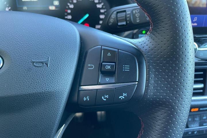 Grå Ford Fiesta fra 2020