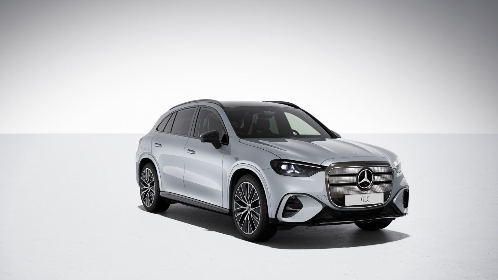 Sølv Mercedes GLC250 fra 2026