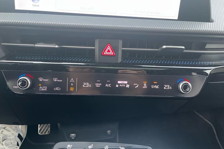 Rød Kia EV6 fra 2024