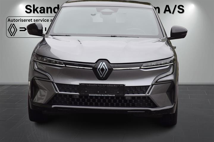 Grå Renault Mégane fra 2023