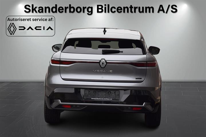 Grå Renault Mégane fra 2023