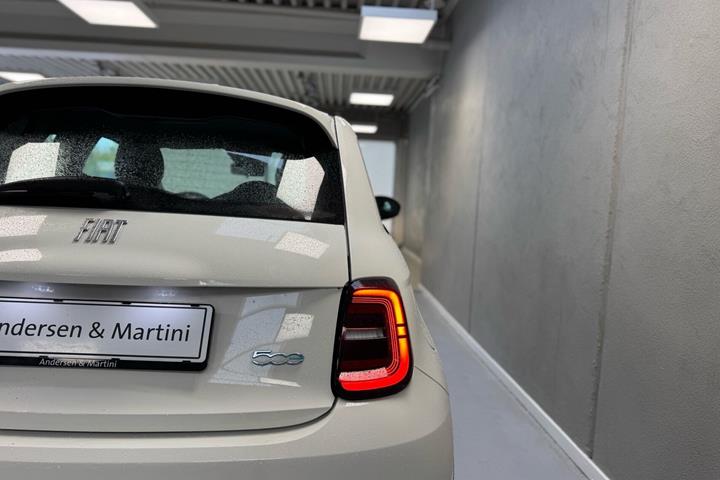 undefined Fiat 500e fra 2023