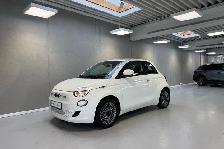 undefined Fiat 500e fra 2023