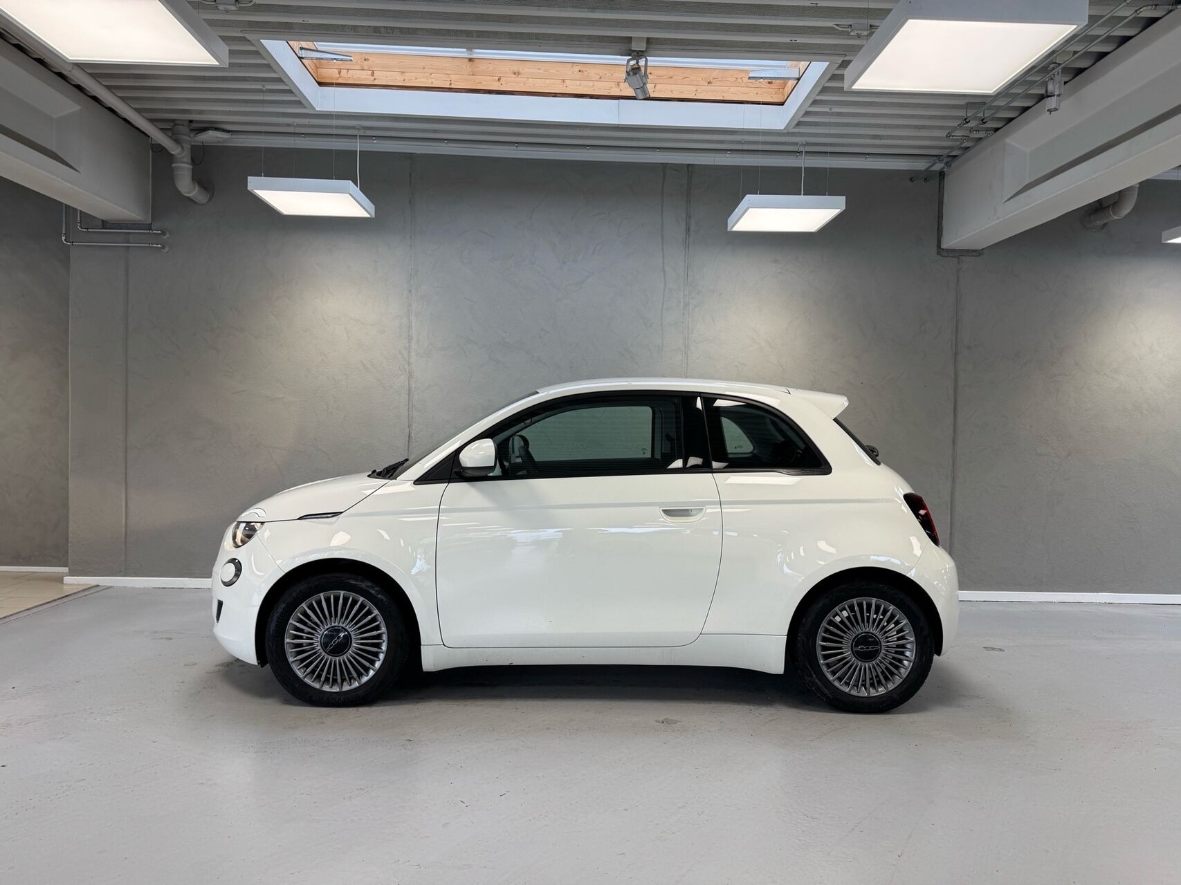 undefined Fiat 500e fra 2023