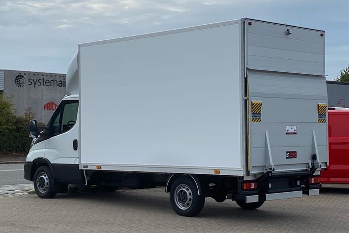 Hvid Iveco Daily fra 2026