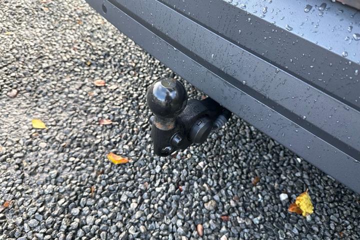 Hvid VW ID.4 fra 2025
