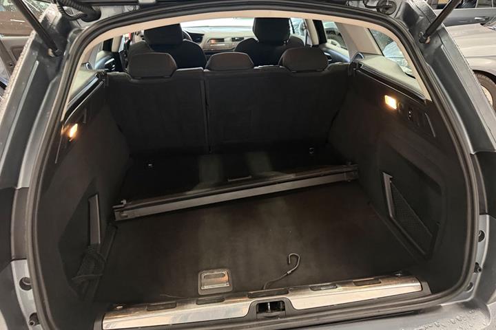 Grå Citroën C5 fra 2011