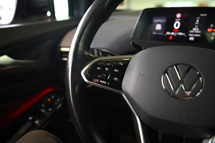 Grå VW ID.4 fra 2021
