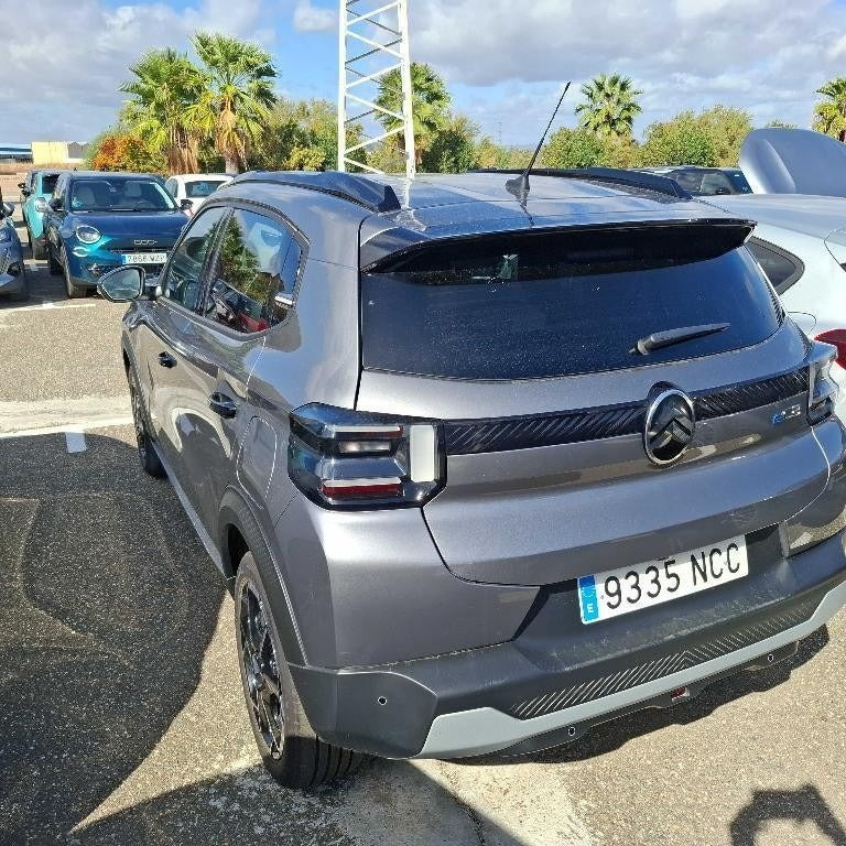 Grå Citroën ë-C3 fra 2025