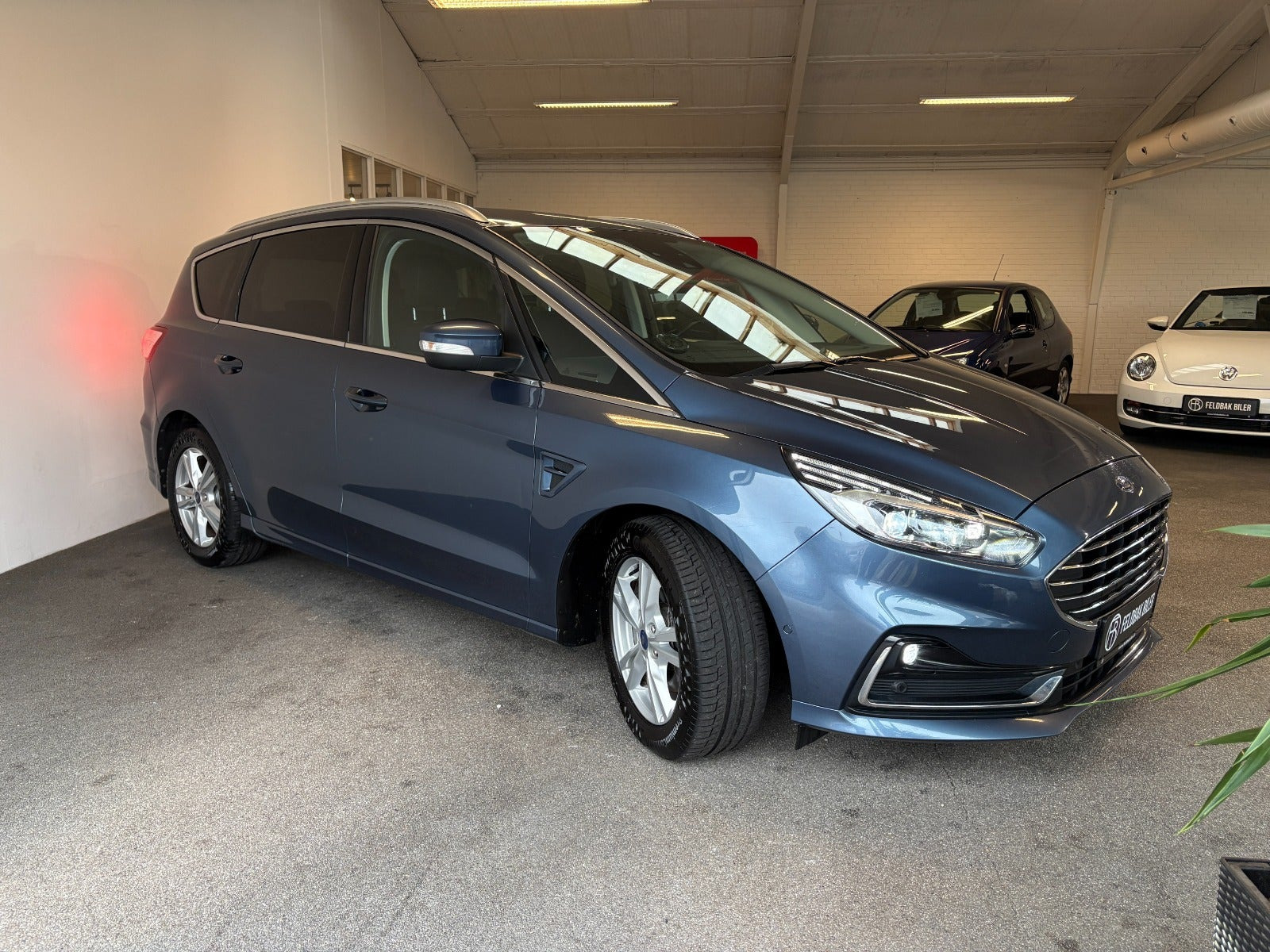 undefined Ford S-MAX fra 2020
