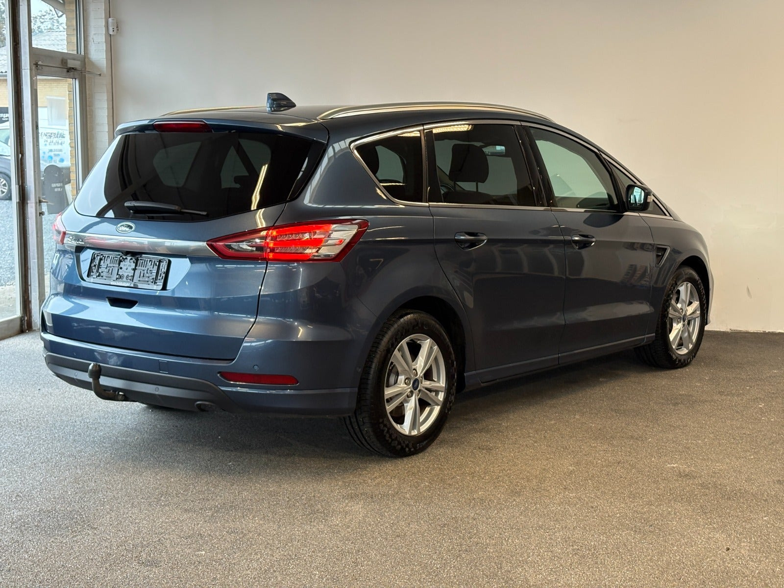 undefined Ford S-MAX fra 2020