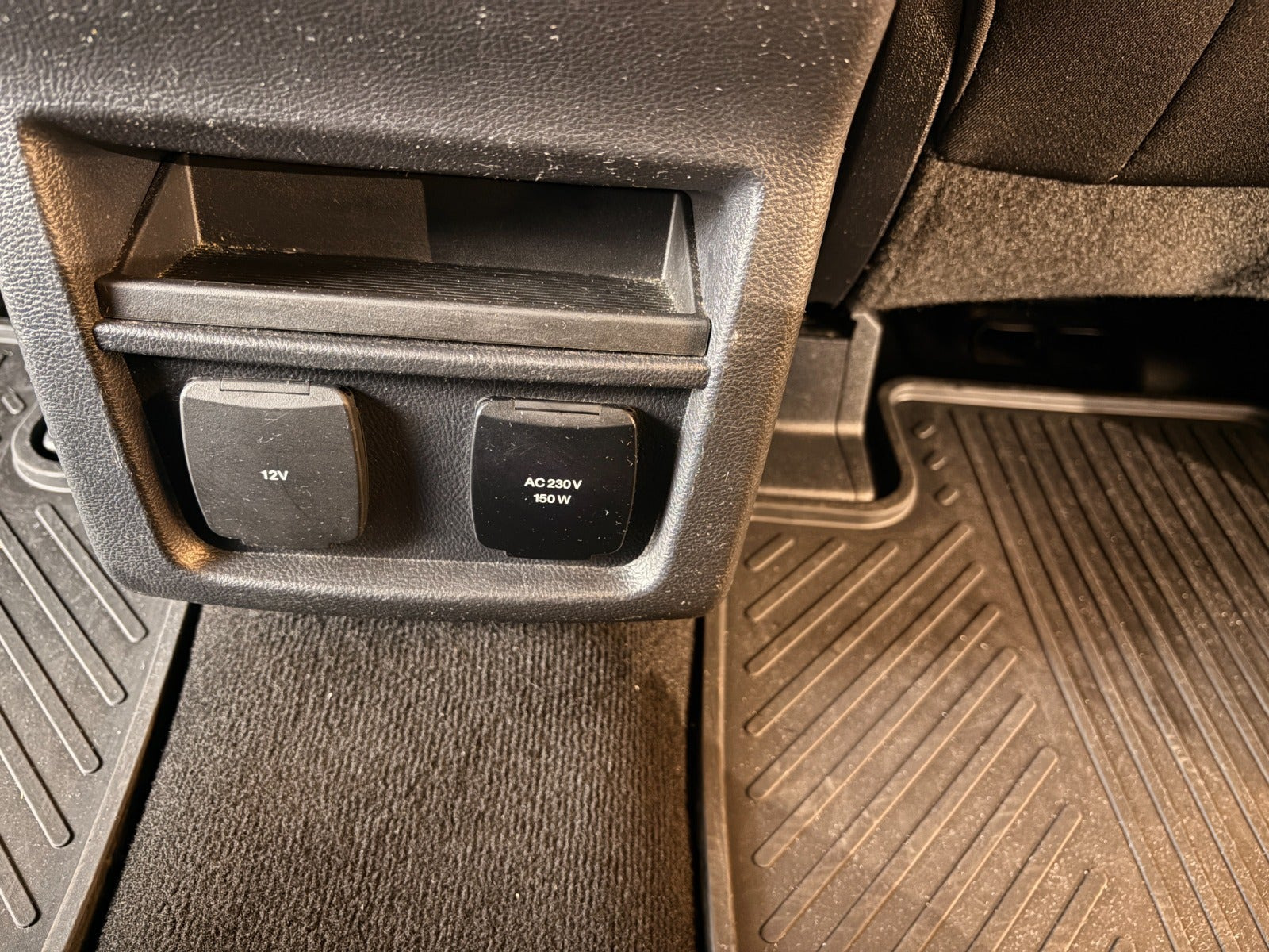 undefined Ford S-MAX fra 2020