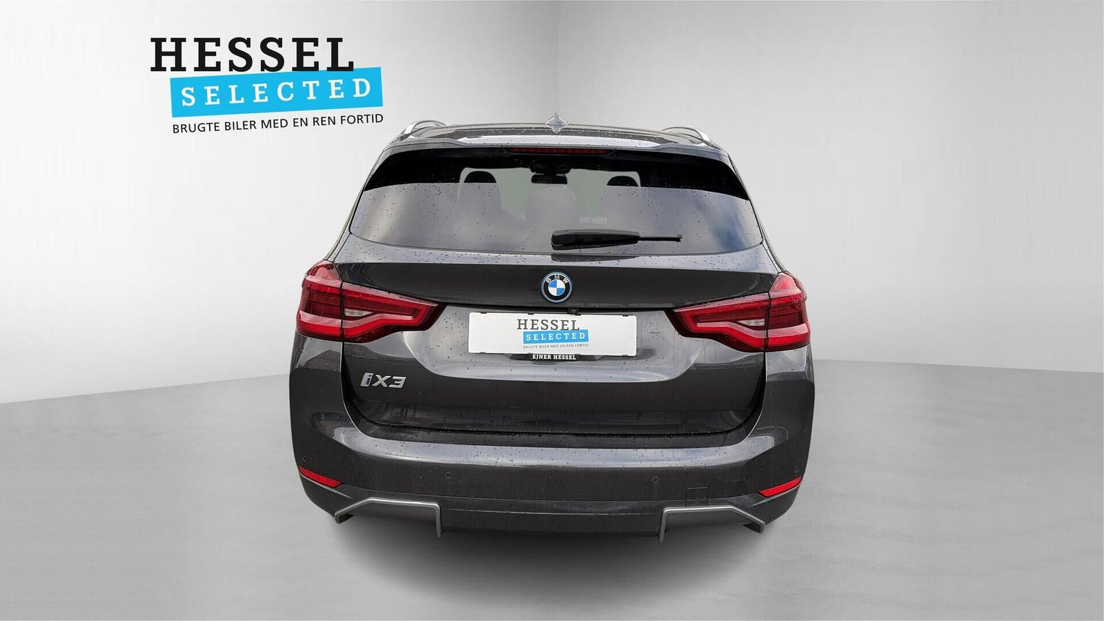 Grå BMW iX3 fra 2022