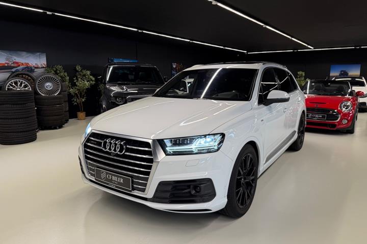 Hvid Audi Q7 fra 2016