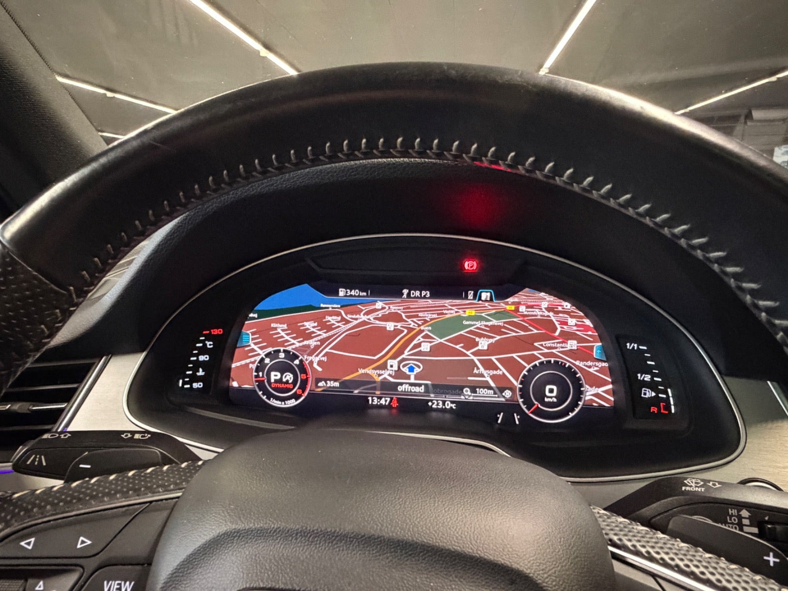 Hvid Audi Q7 fra 2016