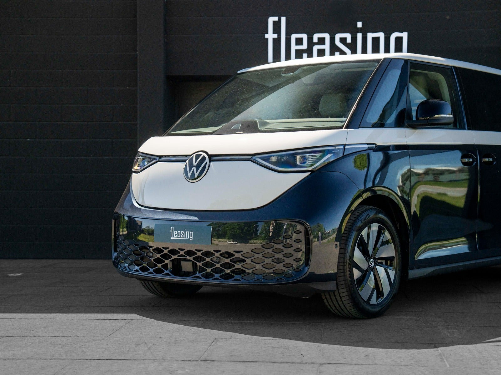 Blå VW ID.Buzz fra 2026
