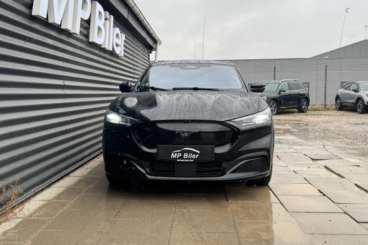 Sort Ford Mustang Mach-E fra 2024