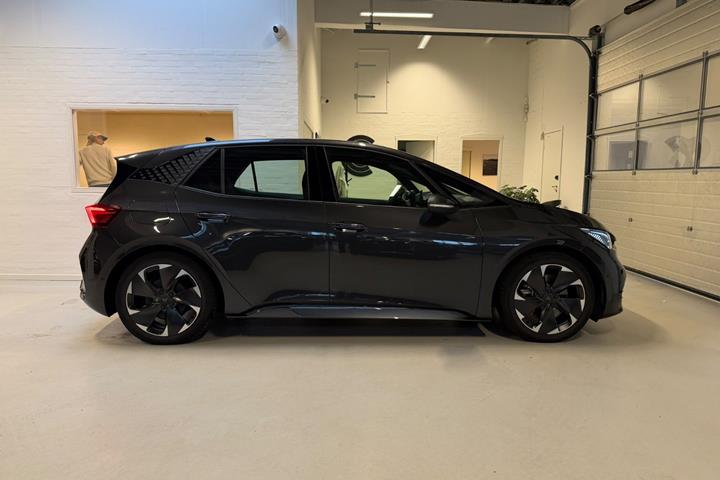 Sort Cupra Born fra 2022