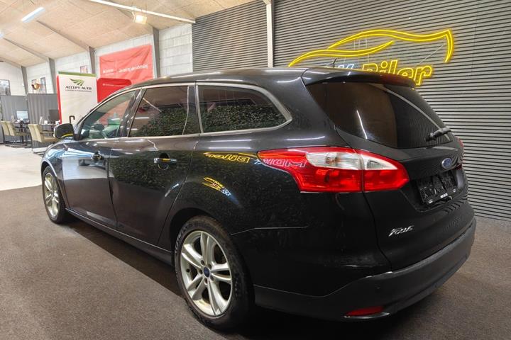 undefined Ford Focus fra 2012