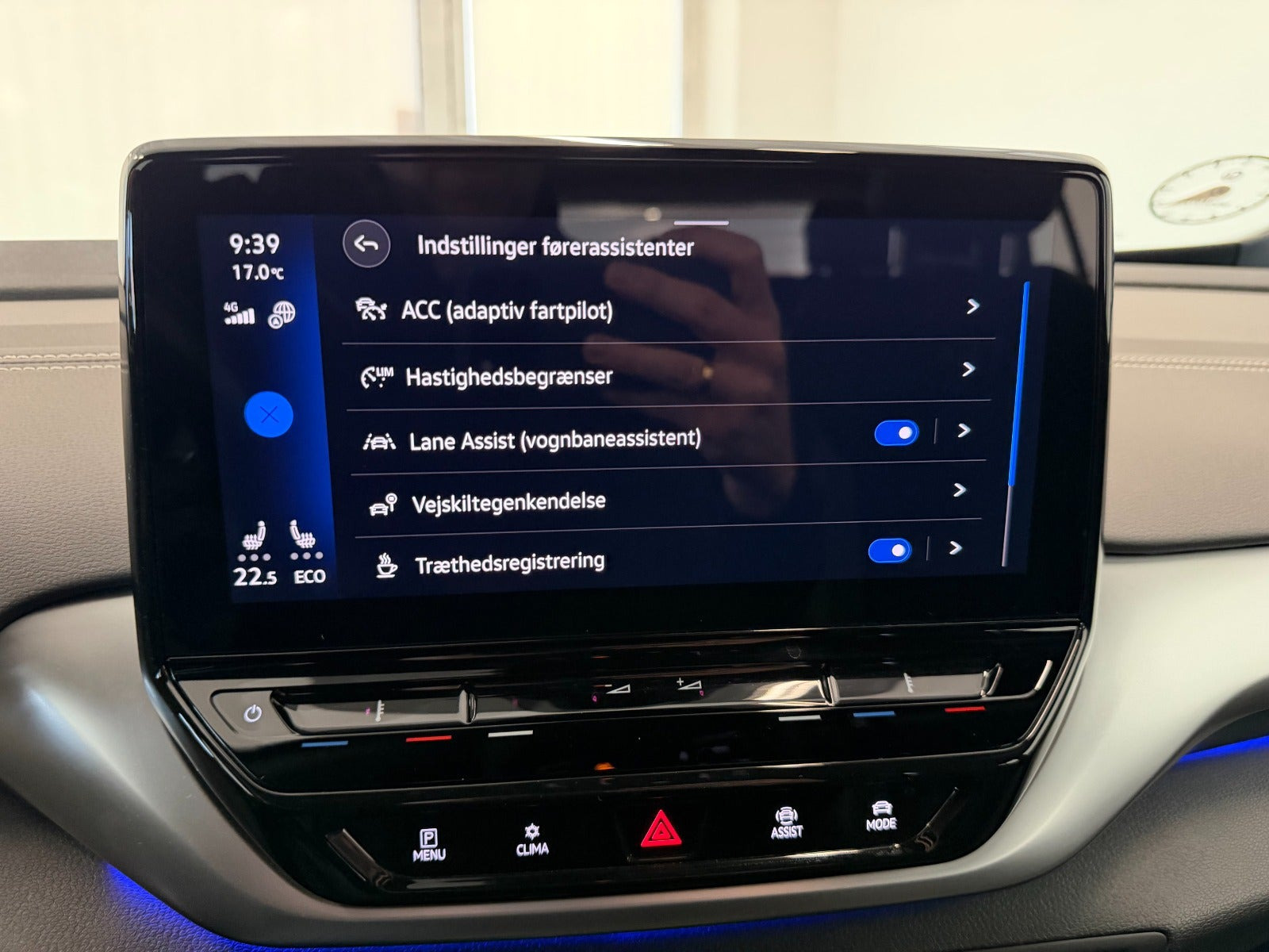 Grå VW ID.4 fra 2023