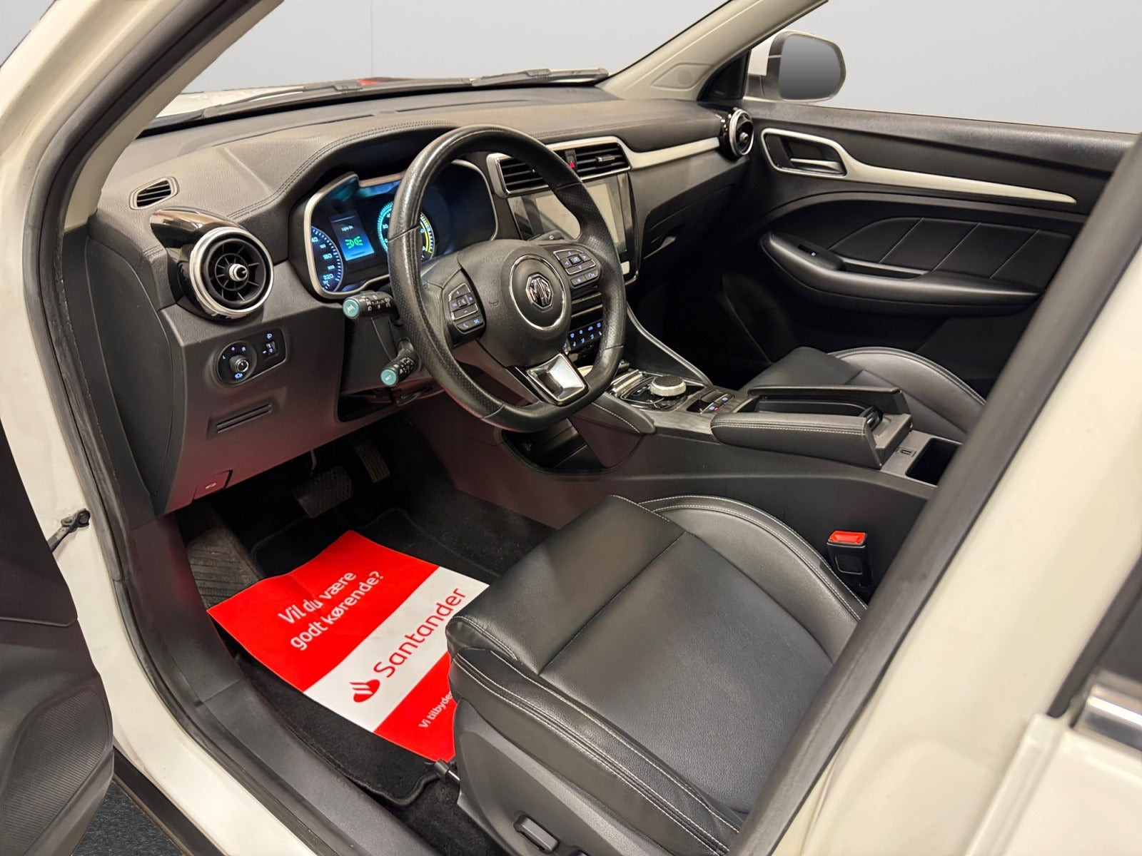 Hvid MG ZS fra 2020