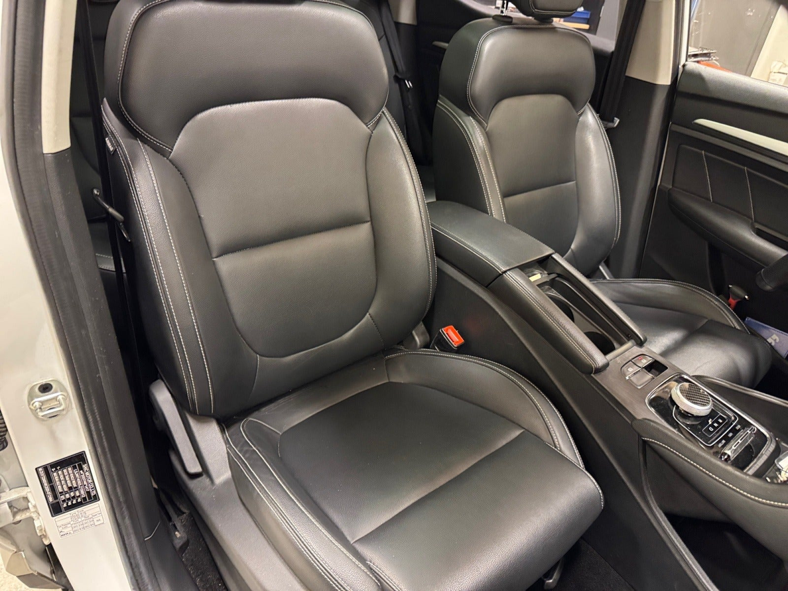 Hvid MG ZS fra 2020