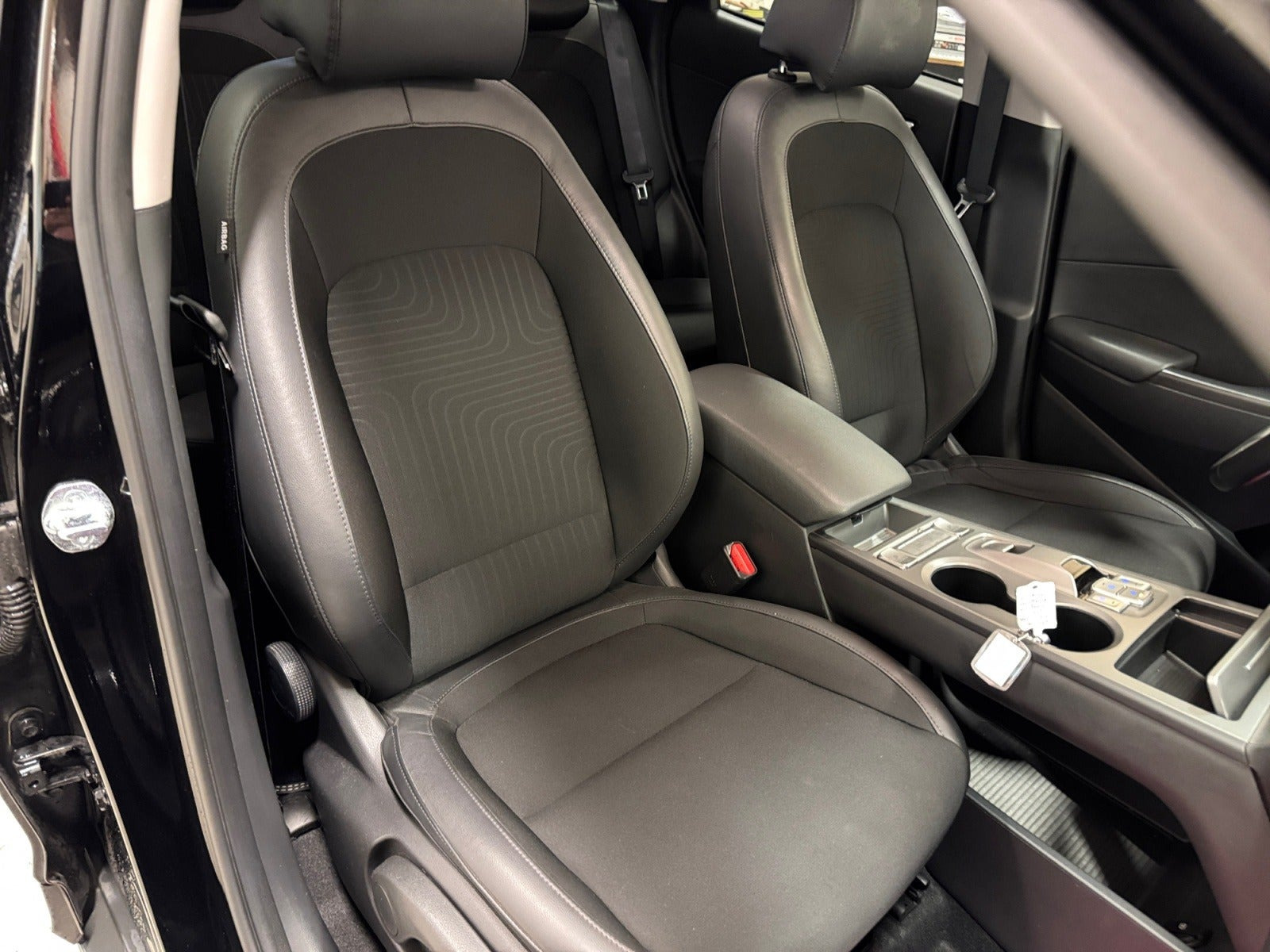 Sort Hyundai Kona fra 2023