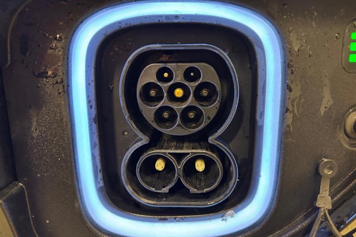 Sort Hyundai Kona fra 2023