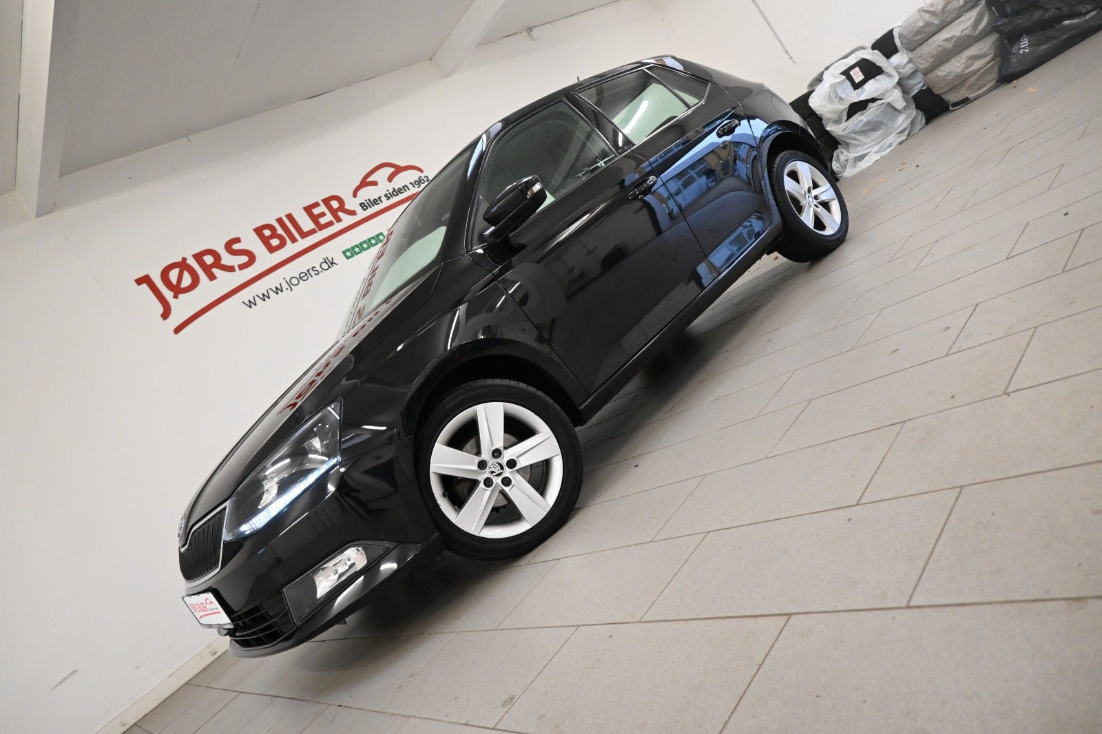 Sort Skoda Fabia fra 2016