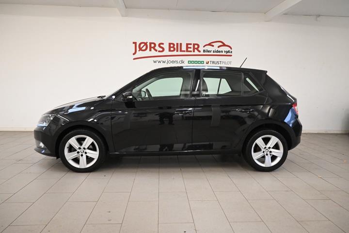 Sort Skoda Fabia fra 2016