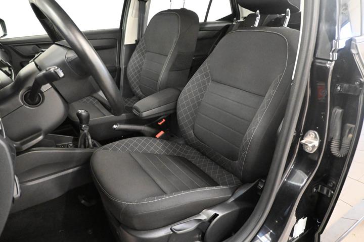 Sort Skoda Fabia fra 2016