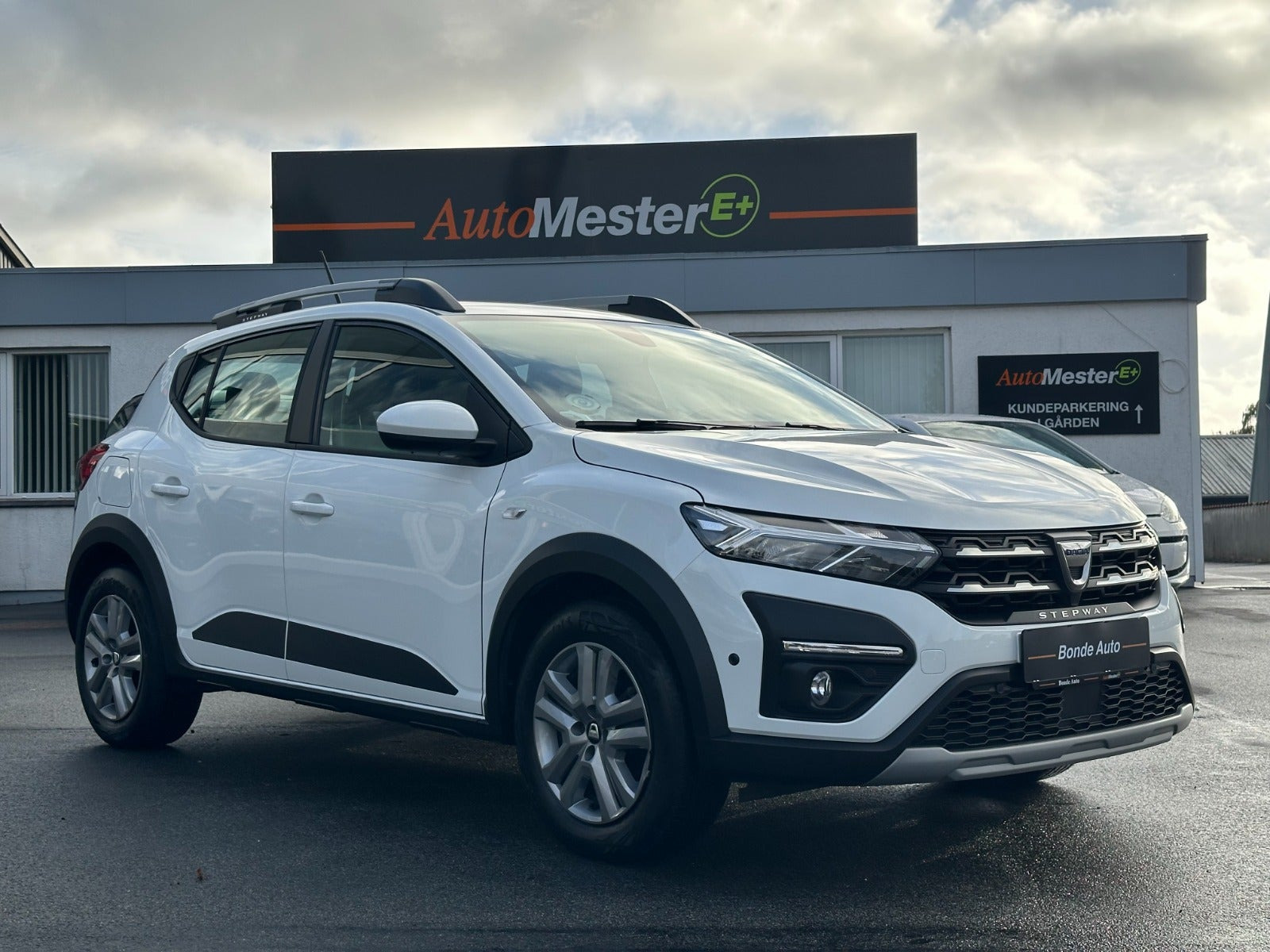 undefined Dacia Sandero Stepway fra 2022