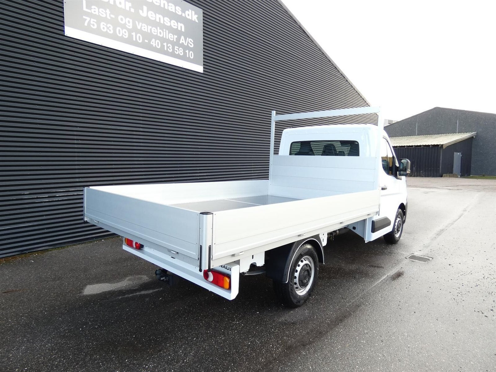 Hvid Renault Master V T35 fra 2025