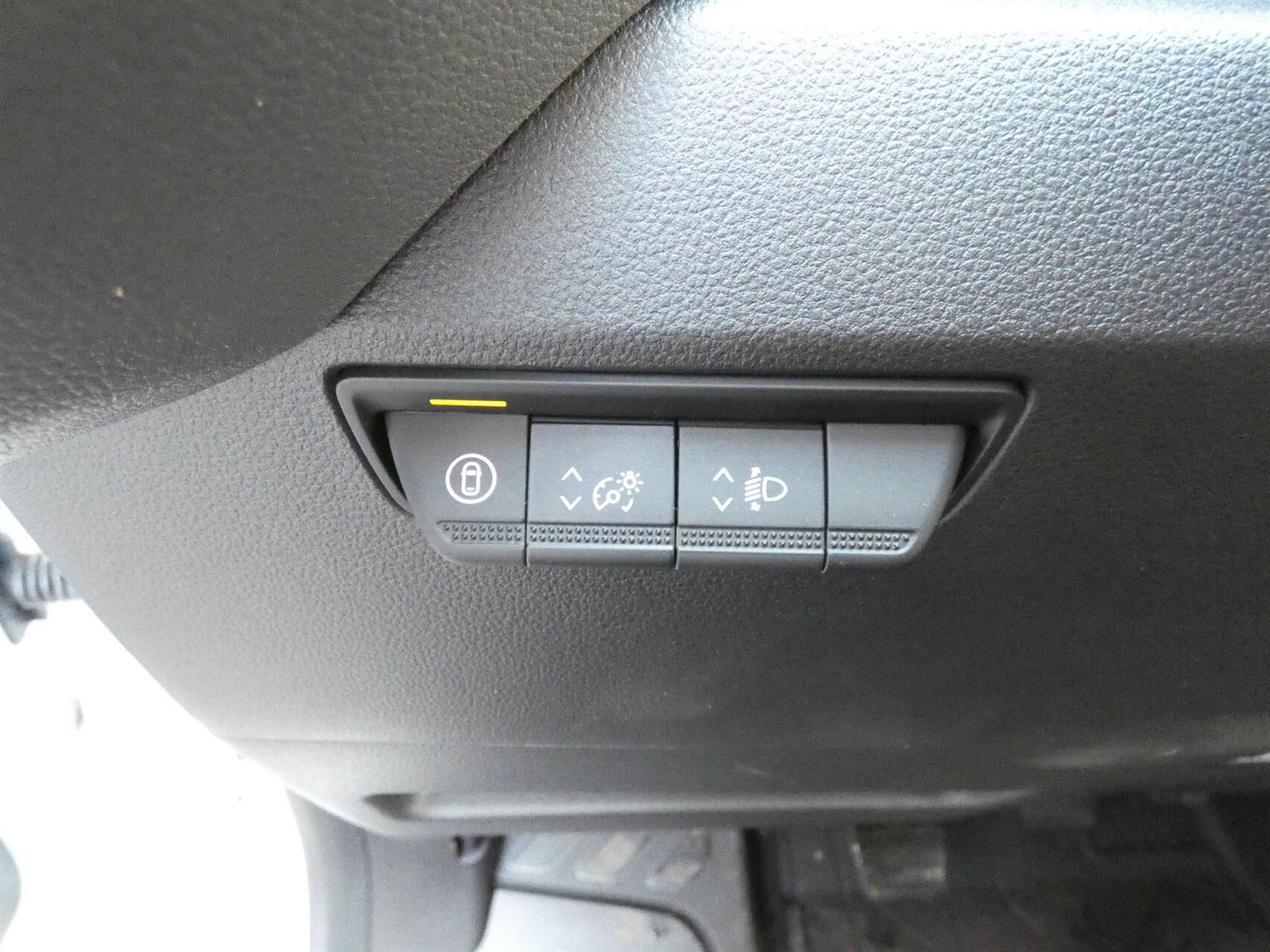 Hvid Renault Master V T35 fra 2025