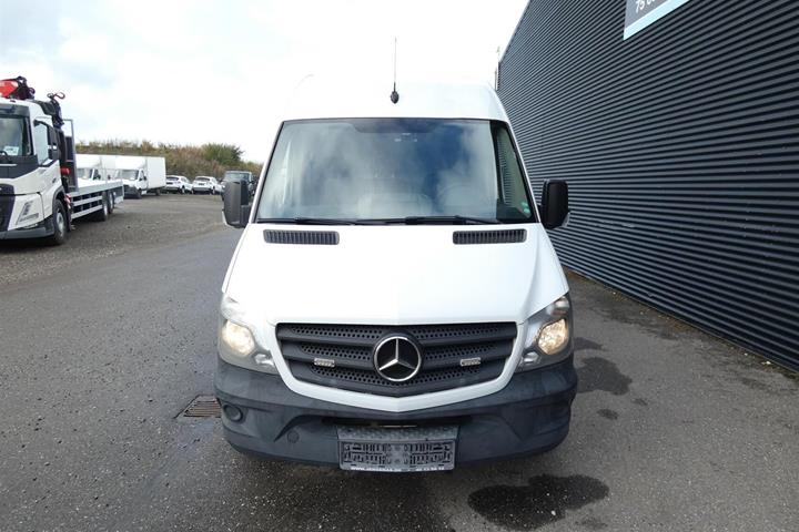 Hvid Mercedes Sprinter 316 fra 2017