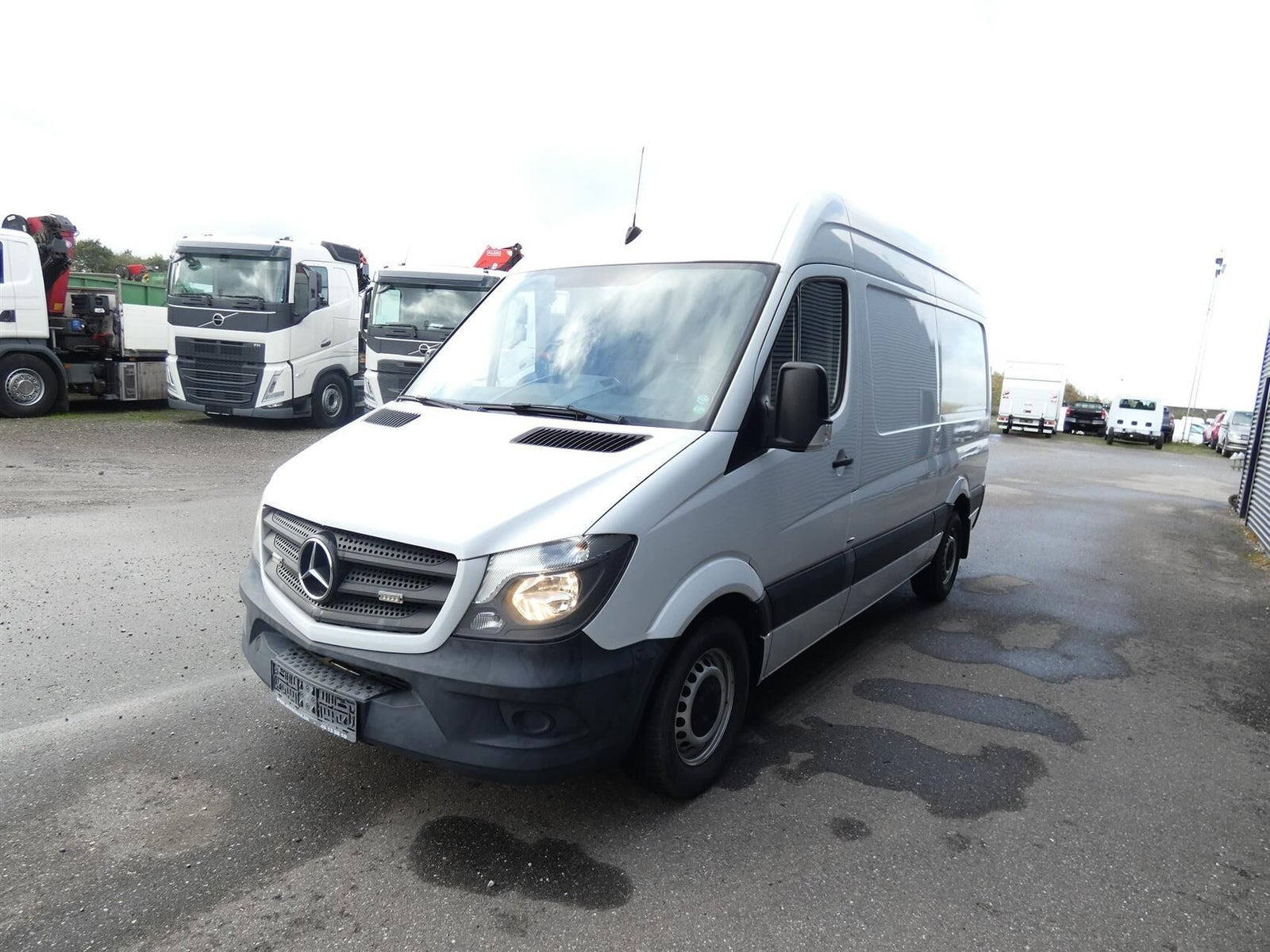 Hvid Mercedes Sprinter 316 fra 2017