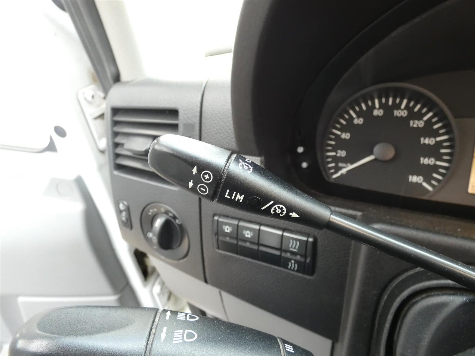 Hvid Mercedes Sprinter 316 fra 2017